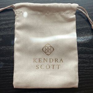 Kendra Scott dust bag new